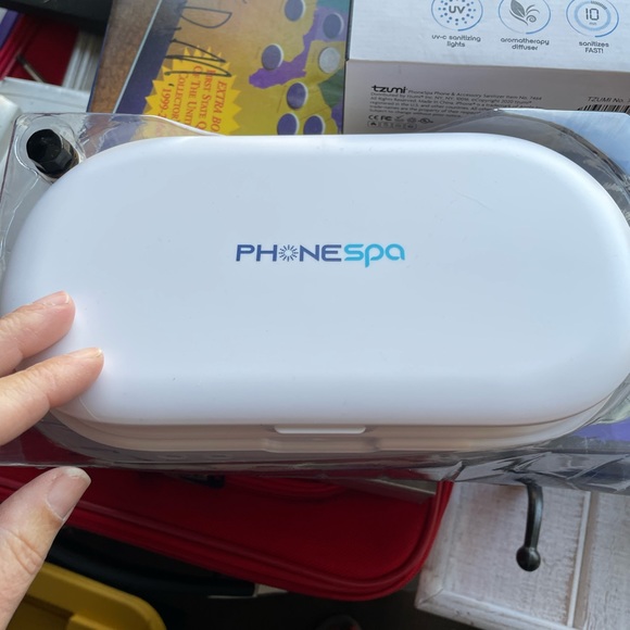 Phone Spa - Phone and Accessory Sanitizer - Picture 2 of 8